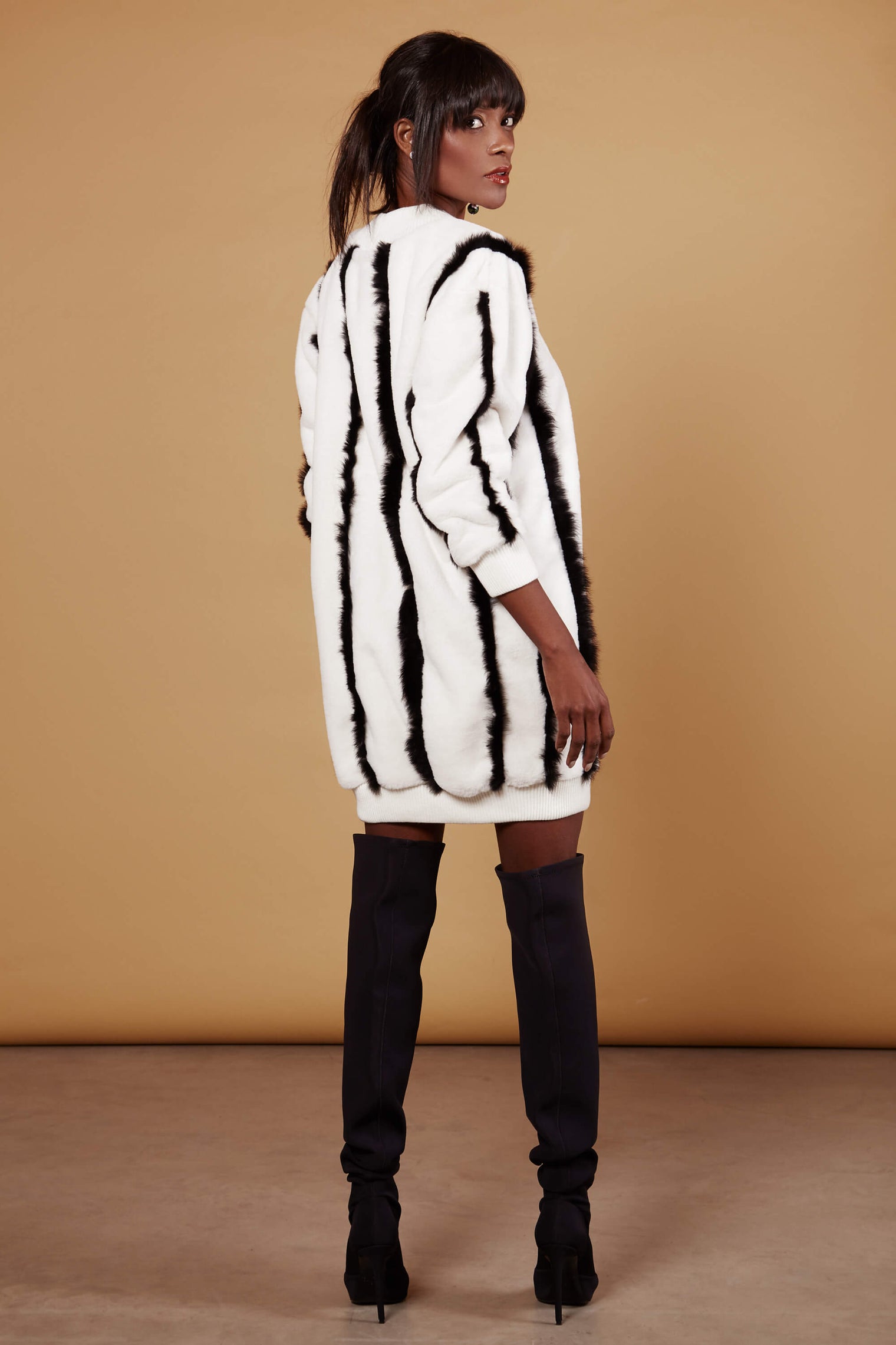 Valeria Maxi Faux Fur Pullover