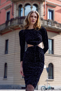 Vestido Cut Out Veludo Folia